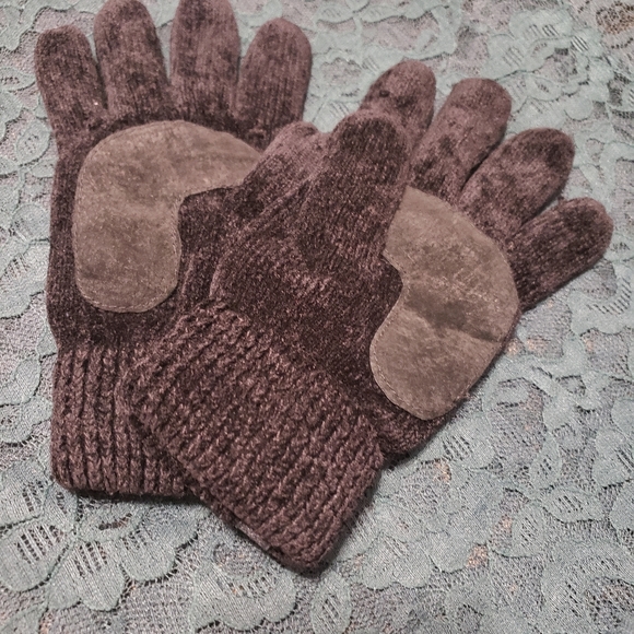Super Cozy Gloves - Picture 2 of 4